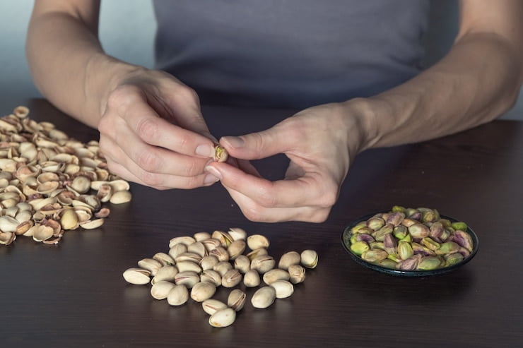 پسته کله قوچی خندان طبیعی و بدون افزودنی